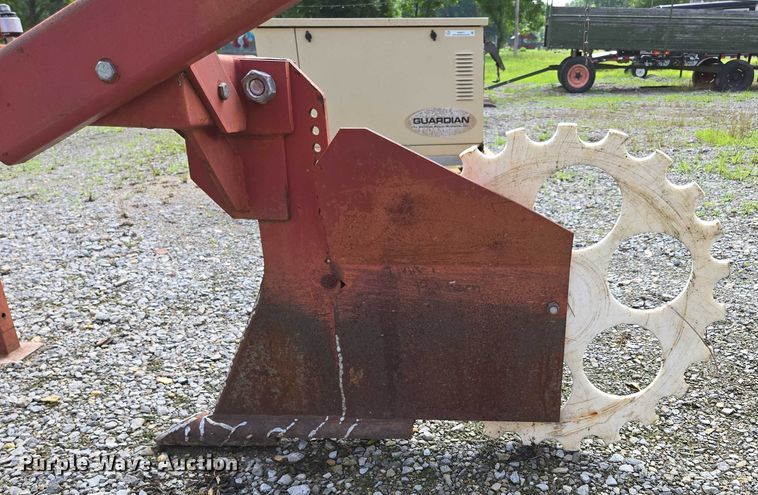 image for item ED2087 Tommy silt fence plow