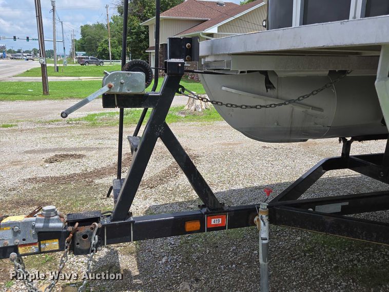 image for item ED2088 2003 Tracker Party Barge 27 I/O boat