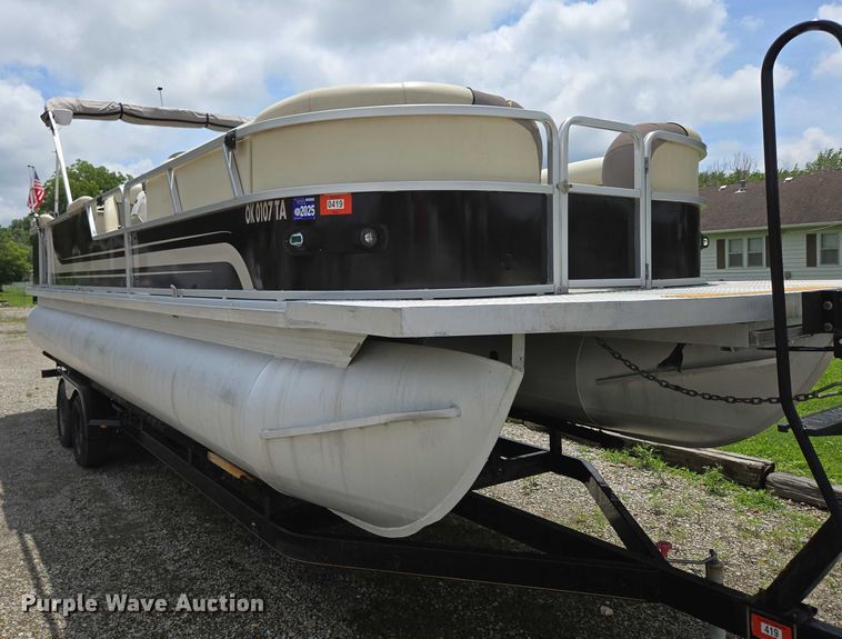 image for item ED2088 2003 Tracker Party Barge 27 I/O boat