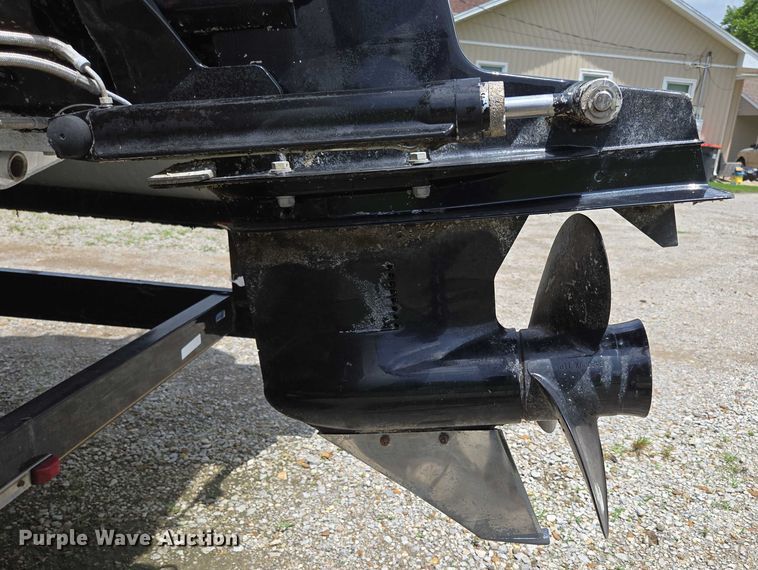 image for item ED2088 2003 Tracker Party Barge 27 I/O boat