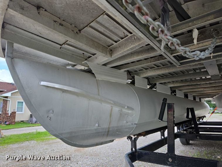 image for item ED2088 2003 Tracker Party Barge 27 I/O boat