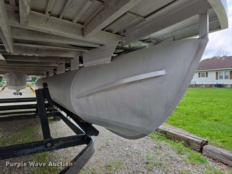 image for item ED2088 2003 Tracker Party Barge 27 I/O boat