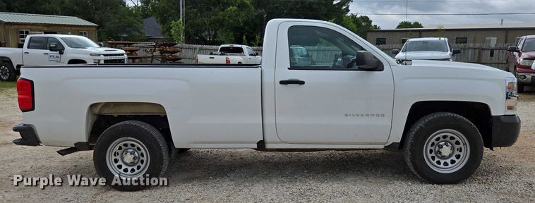 image for item ED2092 2016 Chevrolet Silverado 1500 pickup truck