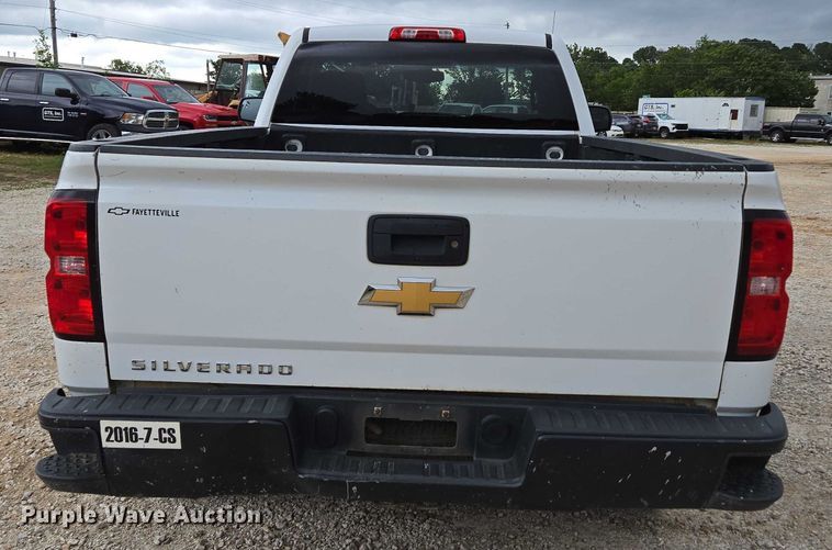 image for item ED2092 2016 Chevrolet Silverado 1500 pickup truck