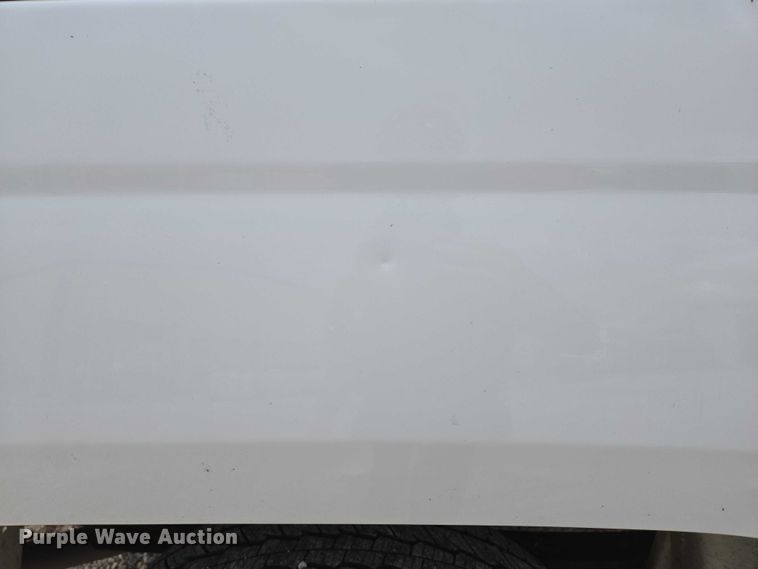 image for item ED2092 2016 Chevrolet Silverado 1500 pickup truck