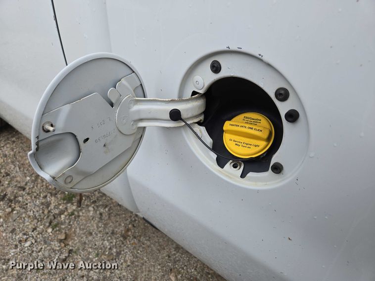 image for item ED2092 2016 Chevrolet Silverado 1500 pickup truck