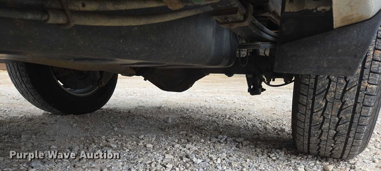 image for item ED2092 2016 Chevrolet Silverado 1500 pickup truck