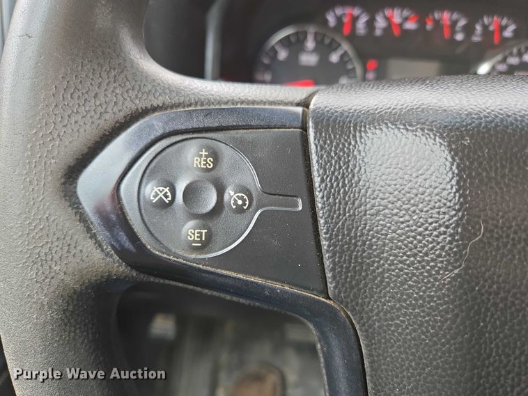 image for item ED2092 2016 Chevrolet Silverado 1500 pickup truck