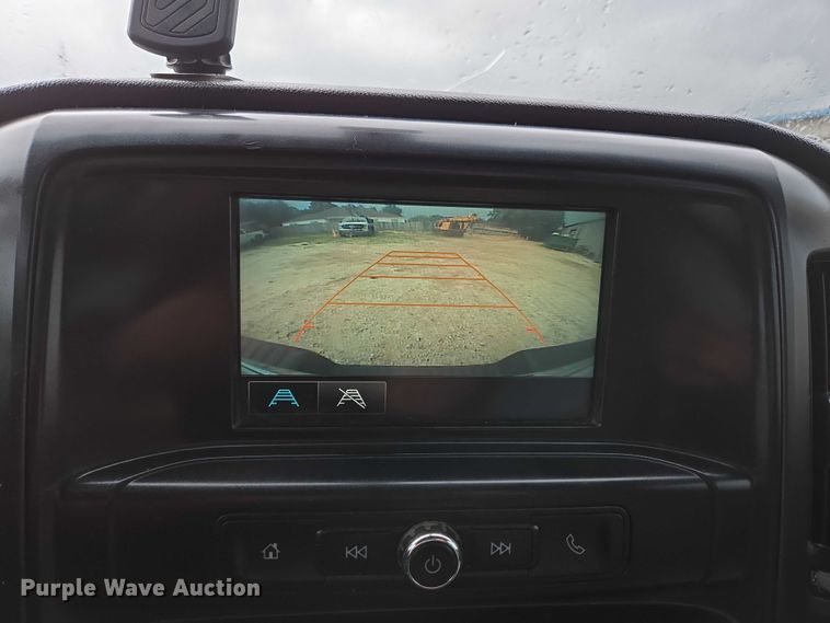 image for item ED2092 2016 Chevrolet Silverado 1500 pickup truck