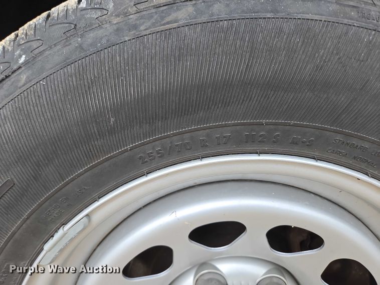 image for item ED2092 2016 Chevrolet Silverado 1500 pickup truck