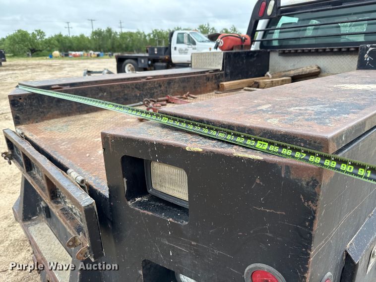 image for item ED5724 2011 Ford F350 Super Duty Crew Cab flatbed pickup truck