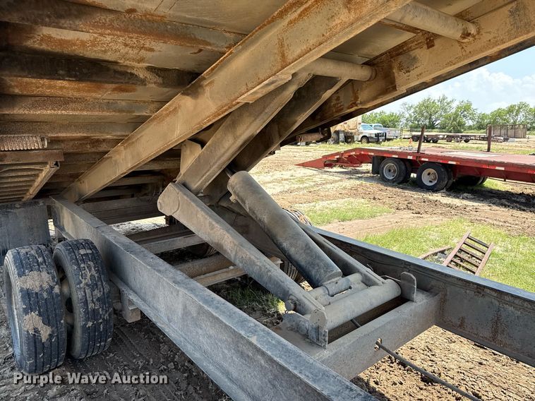 image for item ED5725 2011 Big Tex 25DU-20 dump trailer