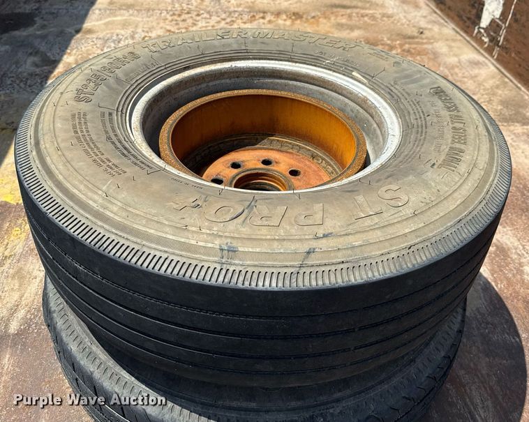 image for item ED5725 2011 Big Tex 25DU-20 dump trailer