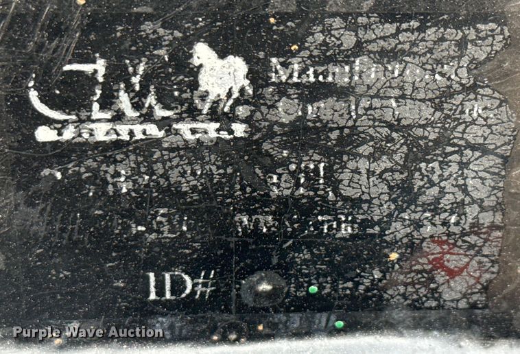 image for item ED5730 2011 Ford F350 Super Duty Crew Cab flatbed pickup truck