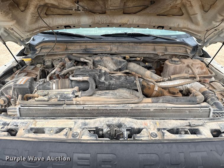 image for item ED5730 2011 Ford F350 Super Duty Crew Cab flatbed pickup truck