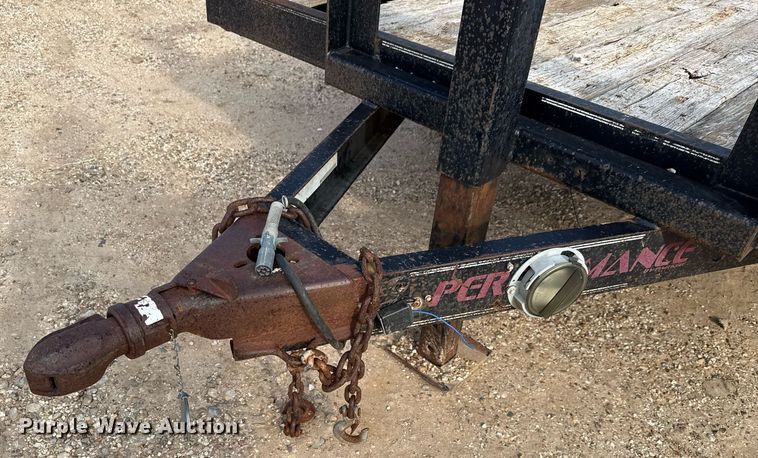 image for item ED5734 2011 Parker utility trailer