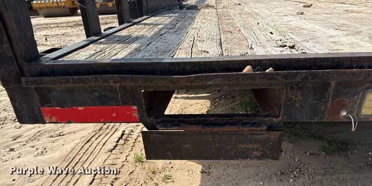 image for item ED5735 2011 Parker utility trailer