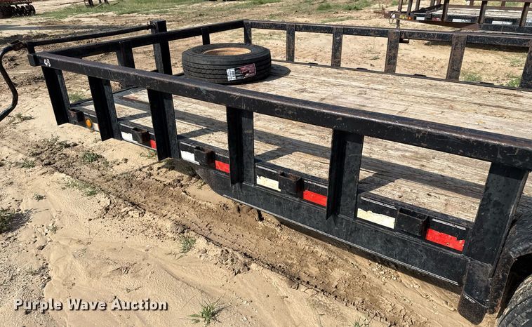 image for item ED5735 2011 Parker utility trailer