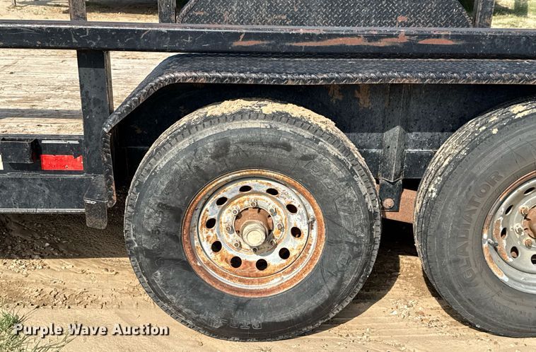 image for item ED5735 2011 Parker utility trailer