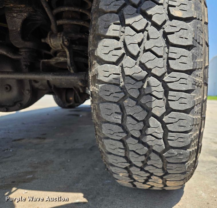 image for item EF1498 2002 Jeep Wrangler Sport SUV