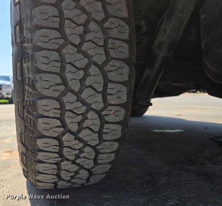 image for item EF1498 2002 Jeep Wrangler Sport SUV