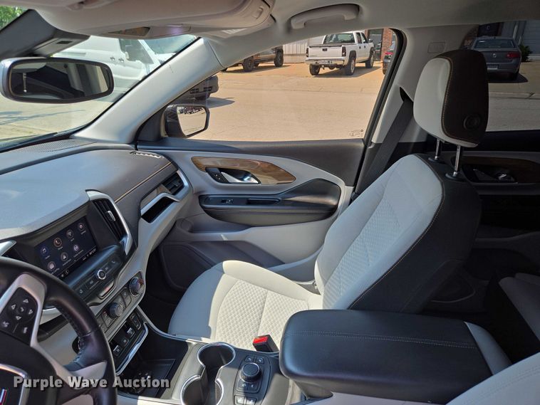 image for item EF1499 2021 GMC Terrain SUV