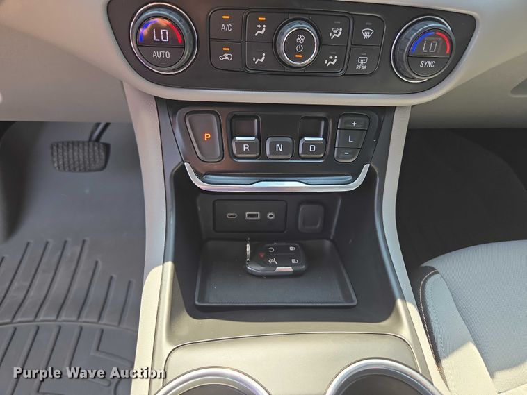 image for item EF1499 2021 GMC Terrain SUV