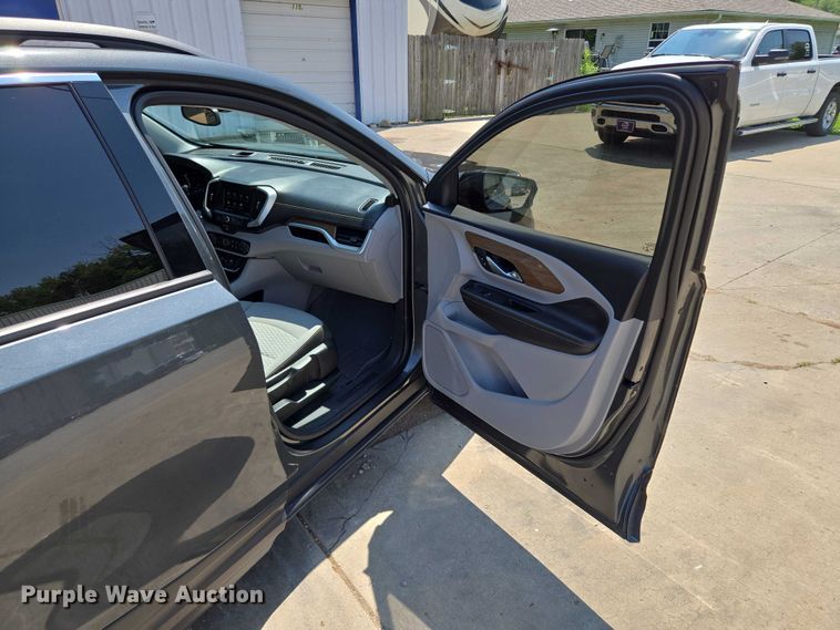 image for item EF1499 2021 GMC Terrain SUV