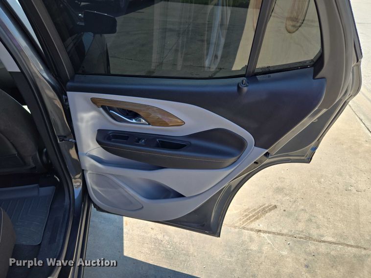 image for item EF1499 2021 GMC Terrain SUV