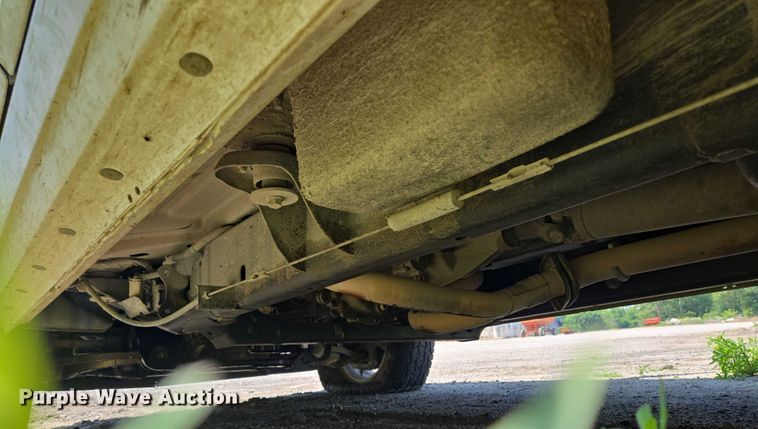 image for item EF1507 2015 Dodge Ram 1500  Crew Cab pickup truck