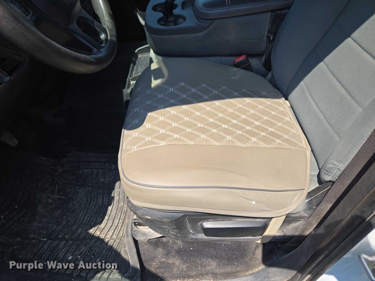 image for item EF1507 2015 Dodge Ram 1500  Crew Cab pickup truck