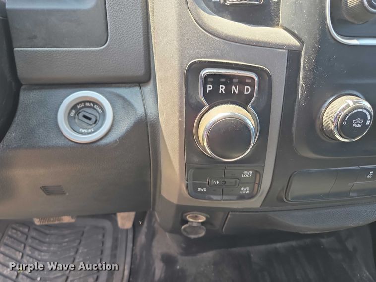 image for item EF1507 2015 Dodge Ram 1500  Crew Cab pickup truck