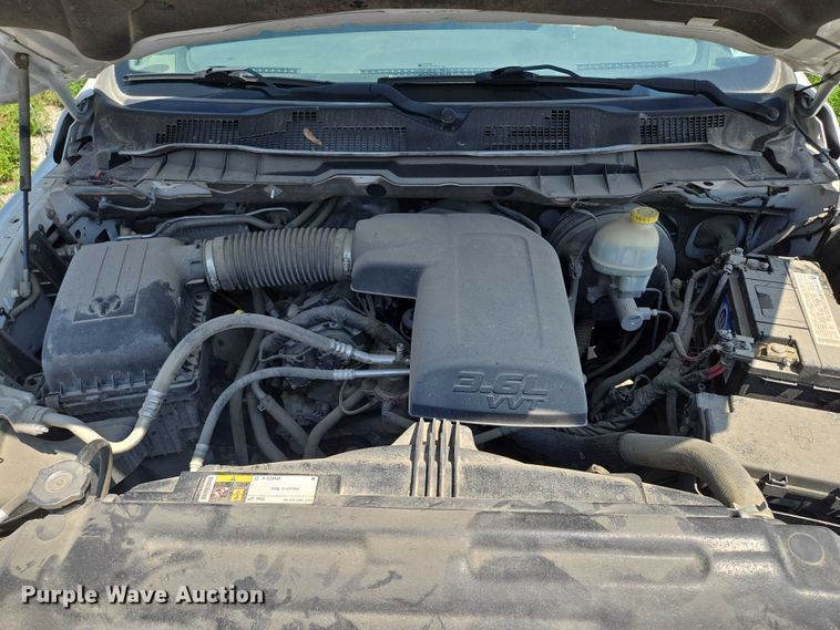 image for item EF1507 2015 Dodge Ram 1500  Crew Cab pickup truck