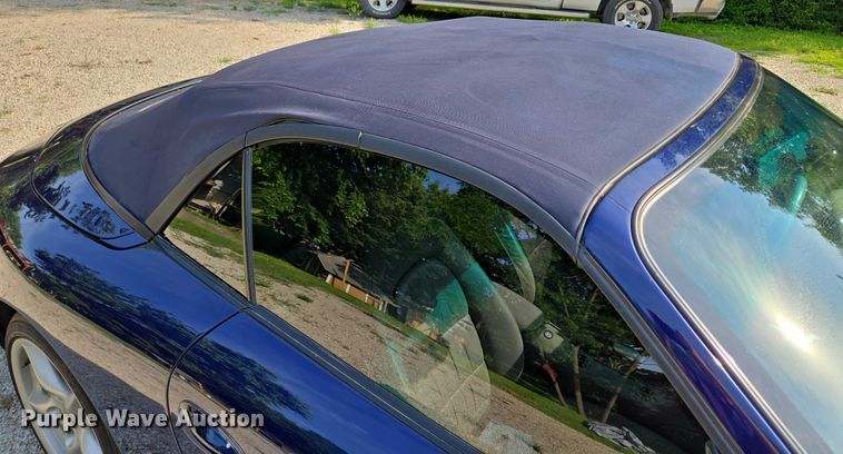 image for item EF1509 2004 Porsche 911 Carrera  convertible