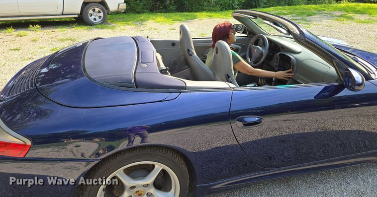 image for item EF1509 2004 Porsche 911 Carrera  convertible