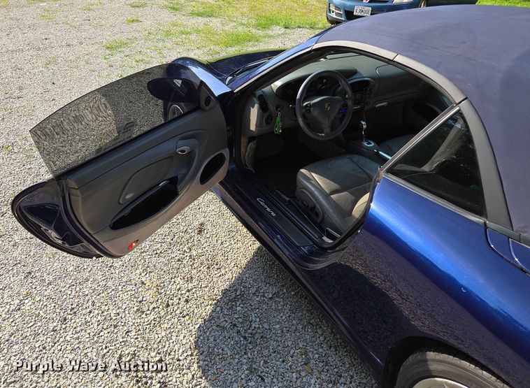 image for item EF1509 2004 Porsche 911 Carrera  convertible