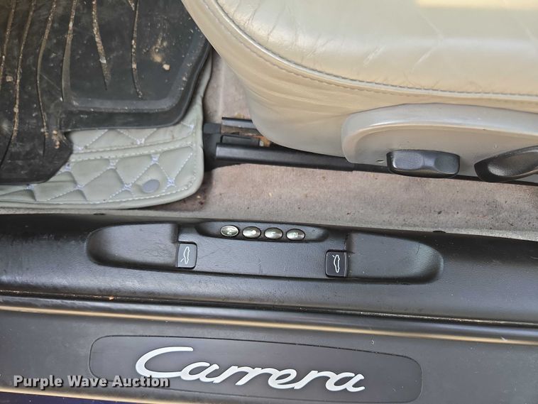 image for item EF1509 2004 Porsche 911 Carrera  convertible