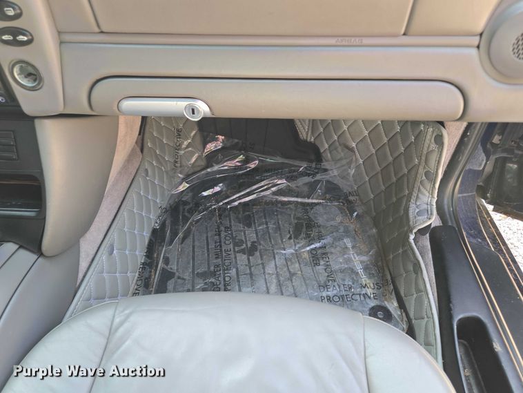 image for item EF1509 2004 Porsche 911 Carrera  convertible