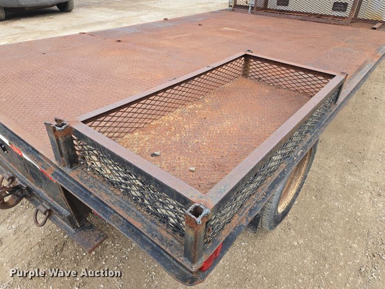 image for item EF1515 2000 Ford F550 Super Duty flatbed truck