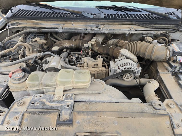 image for item EF1515 2000 Ford F550 Super Duty flatbed truck