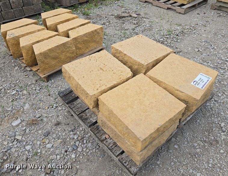 image for item EF1529 Building materials
