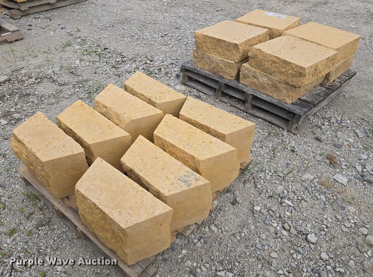 image for item EF1529 Building materials