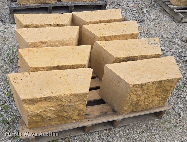image for item EF1529 Building materials