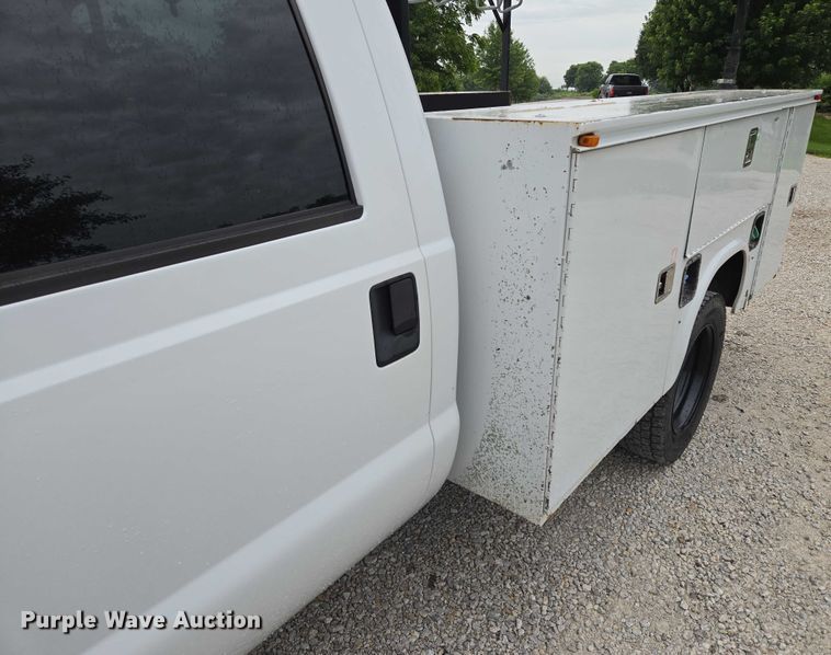 image for item EF1562 2012 Ford F450 Super Duty XL Crew Cab utility / service truck