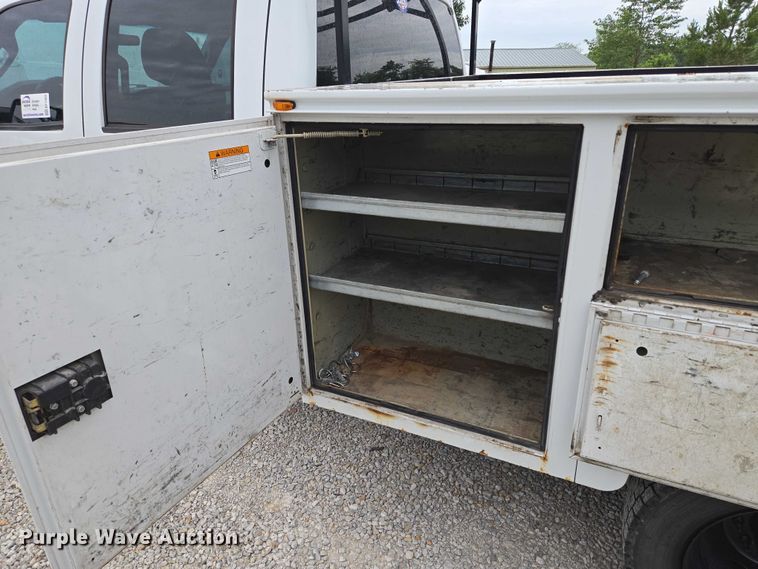 image for item EF1562 2012 Ford F450 Super Duty XL Crew Cab utility / service truck