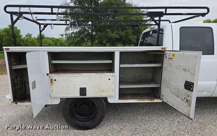 image for item EF1562 2012 Ford F450 Super Duty XL Crew Cab utility / service truck