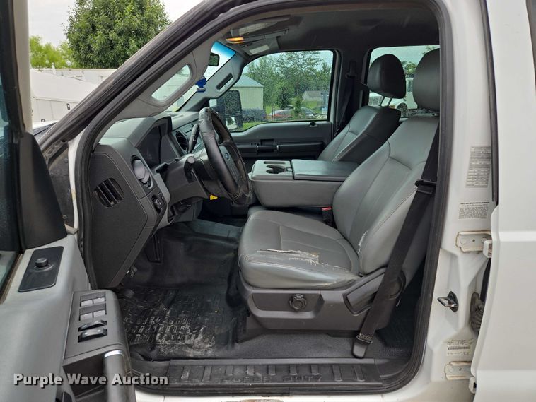 image for item EF1562 2012 Ford F450 Super Duty XL Crew Cab utility / service truck