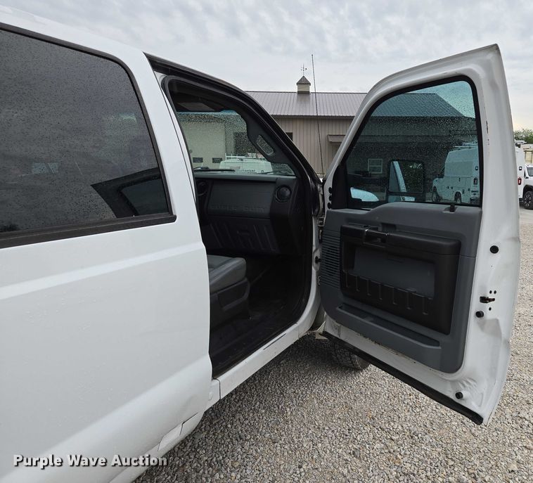 image for item EF1562 2012 Ford F450 Super Duty XL Crew Cab utility / service truck