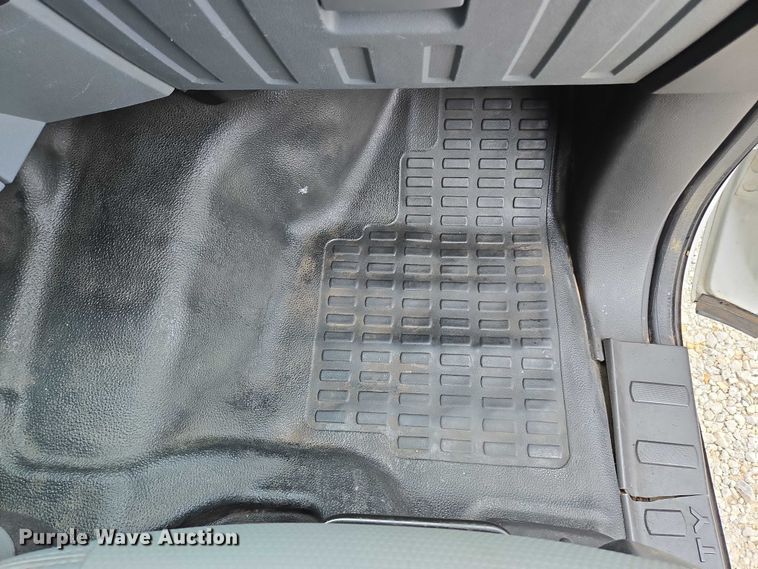 image for item EF1562 2012 Ford F450 Super Duty XL Crew Cab utility / service truck