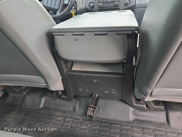 image for item EF1562 2012 Ford F450 Super Duty XL Crew Cab utility / service truck